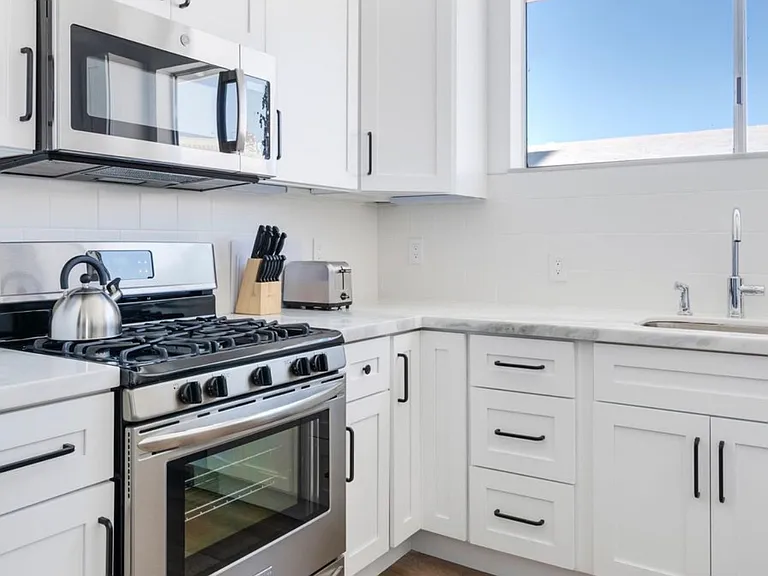 459 Wayne Ave #459 — Photo 5