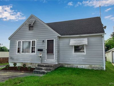 10 Irwinwood Rd, Lancaster, NY, 14086