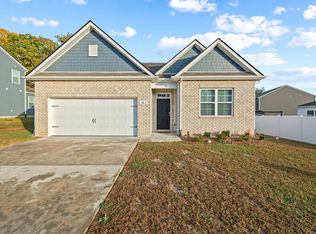 181 Nunally Dr, Baxter, TN 38544