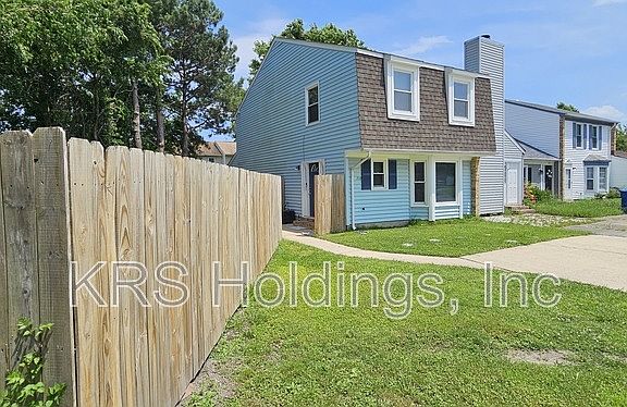 2nd image of 710 Brook Meadow Ct