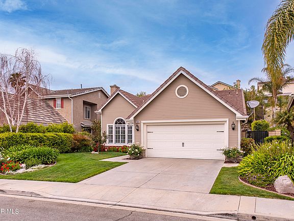 2nd image of 2323 Gillingham Cir