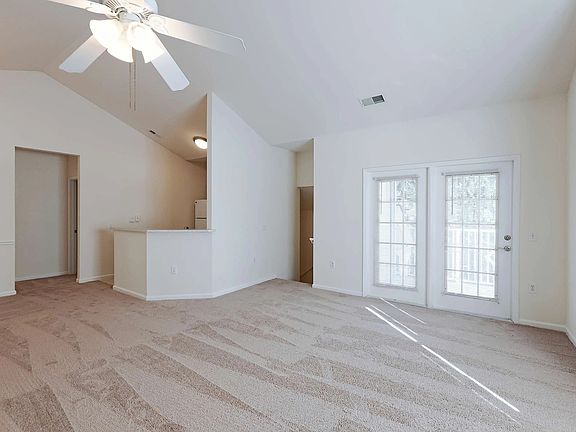 3rd image of 4456 Platinum Dr APT 2D