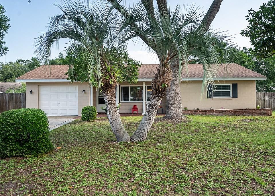 1st image of 68 Lantana Dr
