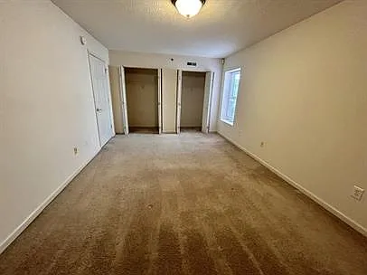 17 Rosewood Ct #103 — Photo 12