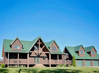 512 Bourbon Ct, Greenup, KY 41144