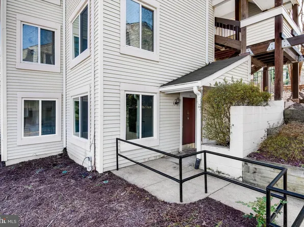 10320 Luria Commons Ct #1-A, Burke, VA 22015