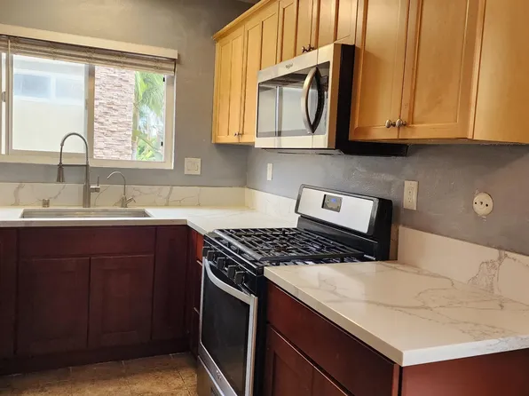 4050 46th St Unit 18, San Diego, CA 92105