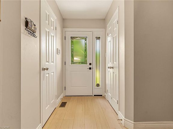 3rd image of 2110 Headon Rd #8