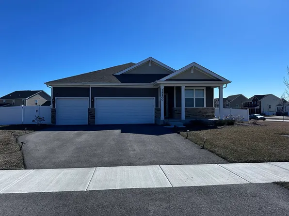 25400 W Ashton Dr, Plainfield, IL 60586