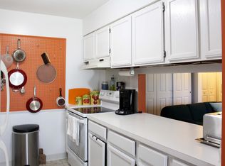 3255 Kirchoff Rd APT 112, Rolling Meadows, IL 60008