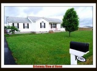 1305 Tellico Ave, Murfreesboro, TN 37129