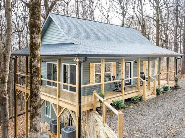 110 Burnt Mountain Cove Rd, Jasper, GA 30143