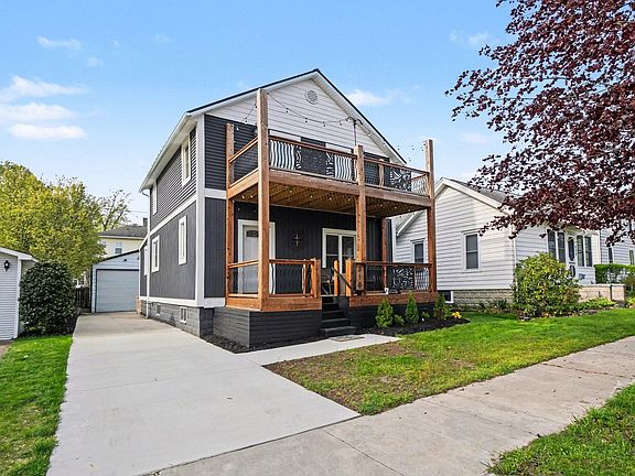 3rd image of 310 Huron St