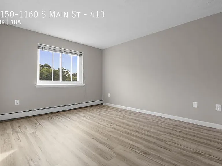 1150-1160 S Main St #413 — Photo 17