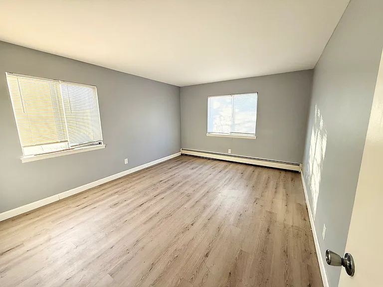 1455-1465 Sheridan Rd #2 — Photo 4