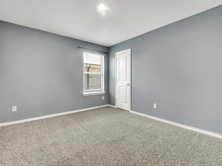 2118 Brisbon St — Photo 27