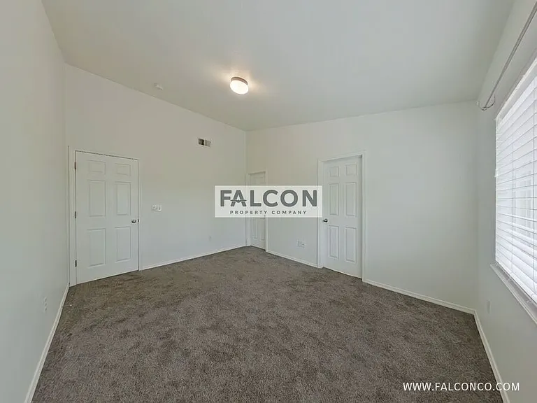 3851 Josephine Hts — Photo 16