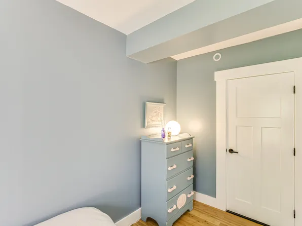 312 Ocean Point Rd, East Boothbay, ME 04544