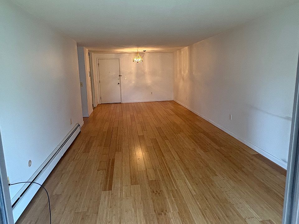 1st image of 2 Strawberry Bank Rd APT 22