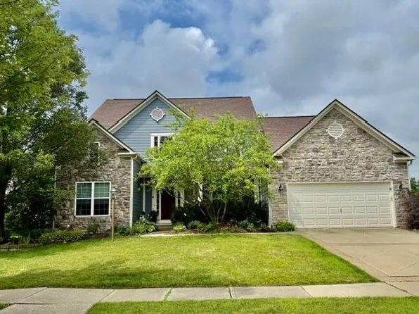 3491 Village Club Dr, Powell, OH 43065