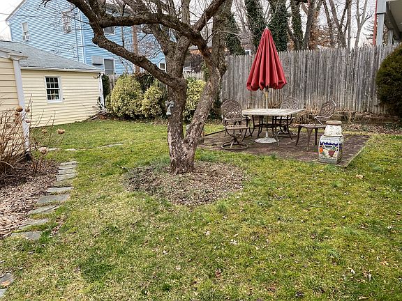 5th image of 66 Orchard Beach Blvd