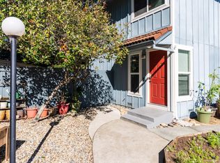 790 Hudis Dr, Rohnert Park, CA 94928