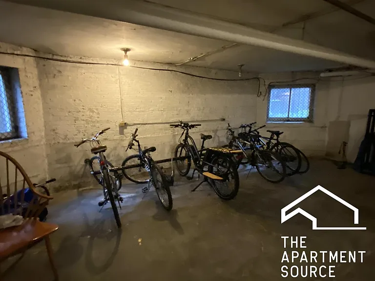 2825 W Logan Blvd #1 — Photo 19