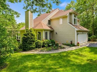 363 Blacksmith Shop Rd, East Falmouth, MA 02536