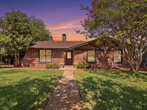 2929 Spring Brook Dr, Garland, TX 75044