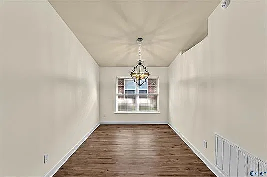 4 bed, 1879 sqft, $1,850 — Photo 4
