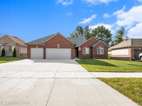 28730 Rose Way, Chesterfield, MI 48047