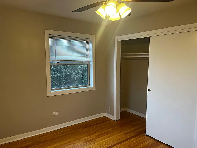 421 Burlington Ave #2 — Photo 5