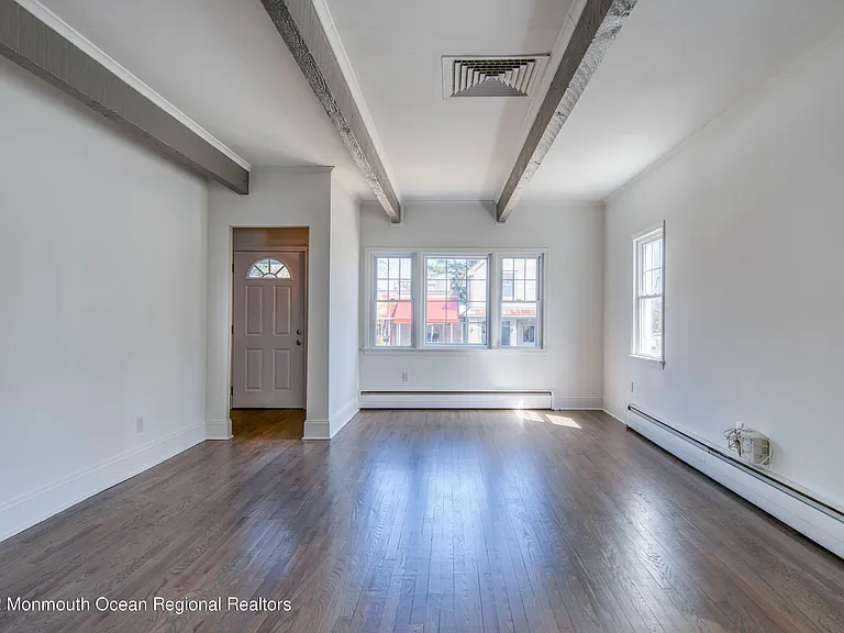 109 E River Rd #109A — Photo 4