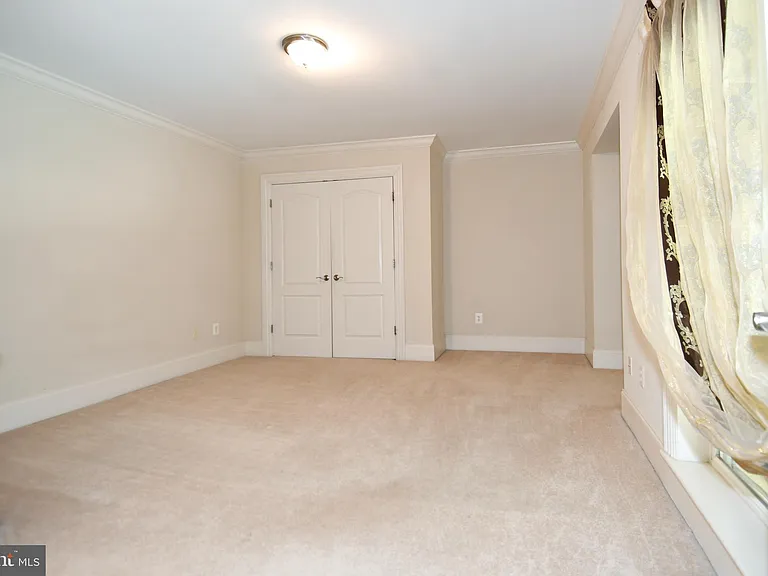 7104 Old Dominion Dr — Photo 48