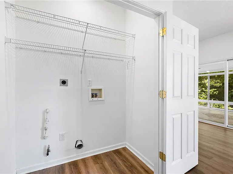 1525 Keystone Dr — Photo 20