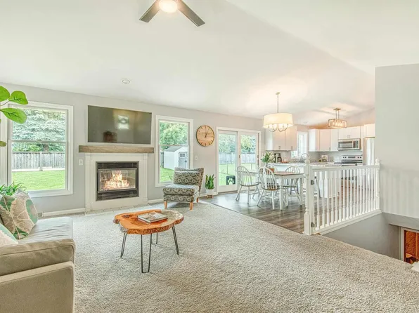 206 MURLEY Drive, Madison, WI 53718