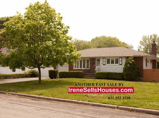 240 W 9th St, Deer Park, NY 11729
