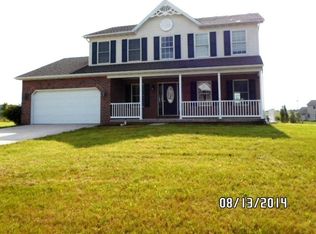 218 Reba Dr, New Oxford, PA 17350