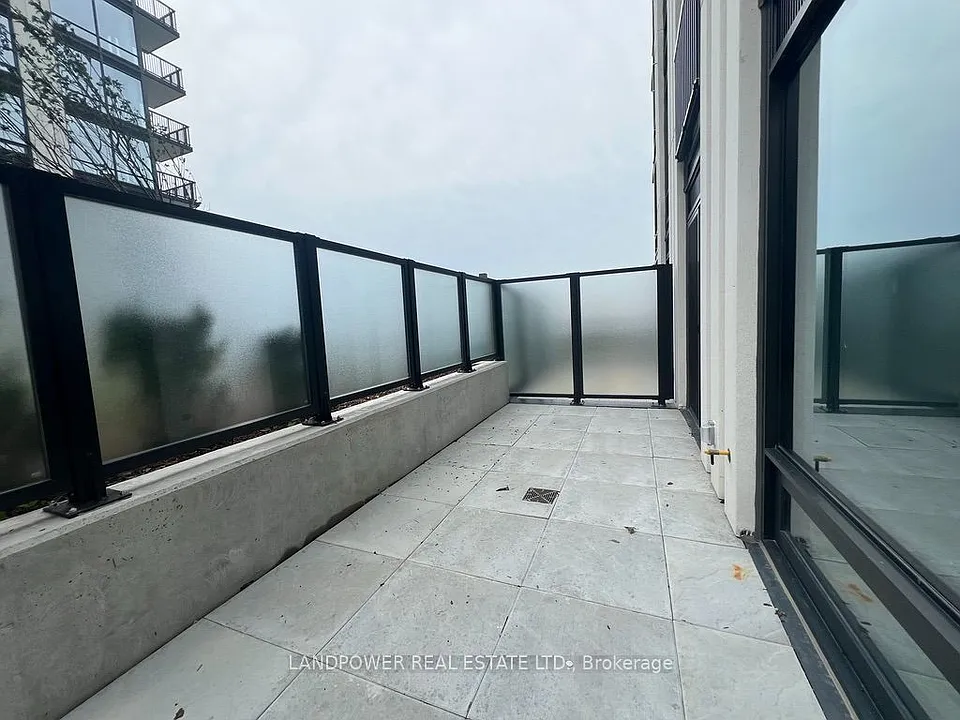 89 Montclair Ave #915
