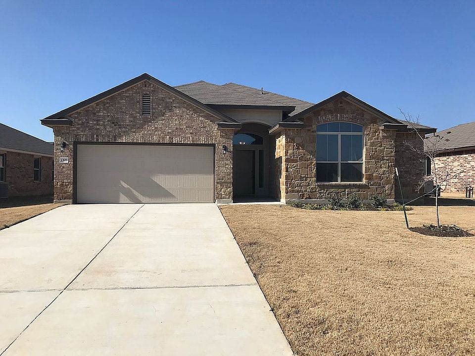 1st image of 1308 Blue Leaf Dr