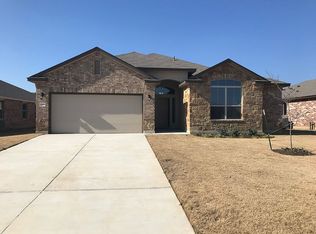 1304 Blue Leaf Dr, Temple, TX 76502