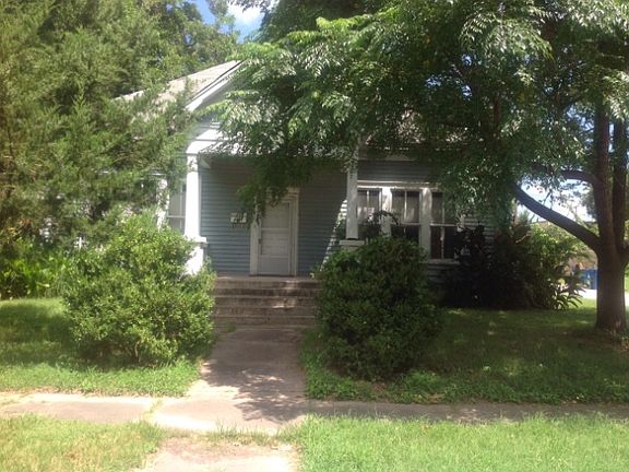 2nd image of 317 E McAlpine St