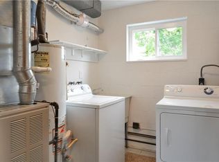 7206 Pine Rd, Pittsburgh, PA 15225