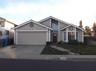 388 Killingsworth Cir, Vacaville, CA 95687