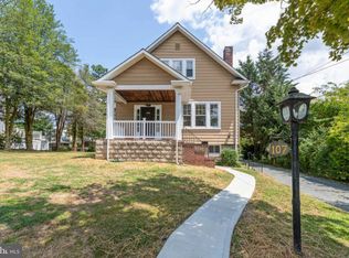 107 Locust Dr, Catonsville, MD 21228