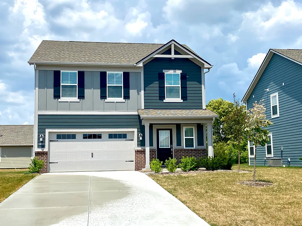 6496 Magnolia Dr