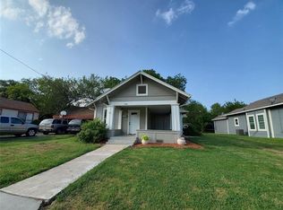 1612 Walworth St, Greenville, TX 75401