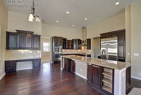 2nd image of 1834 E Seadrift Dr