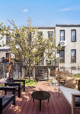 Sold by Compass | media 8