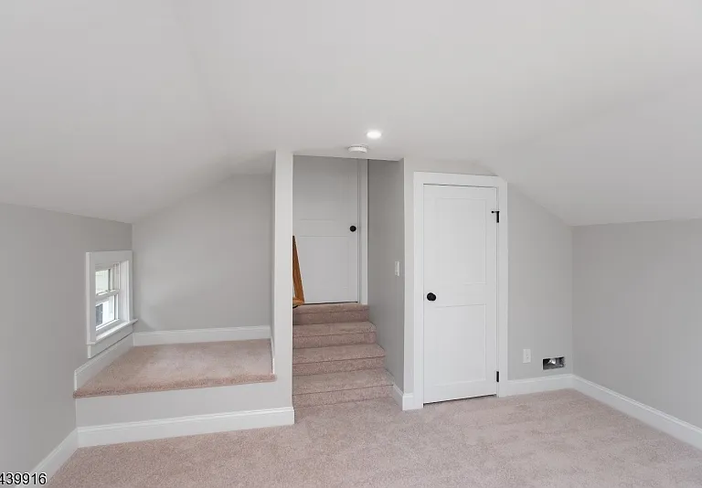 230 Skillmans Ln — Photo 15